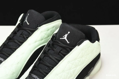 DAY (2021) 13 LOW AIR SINGLE'S JORDAN DM0803-300 RETRO 0824